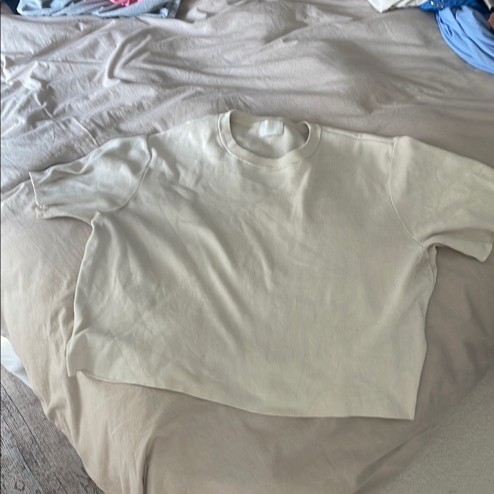 H&M Cream Short Sleeve Tee